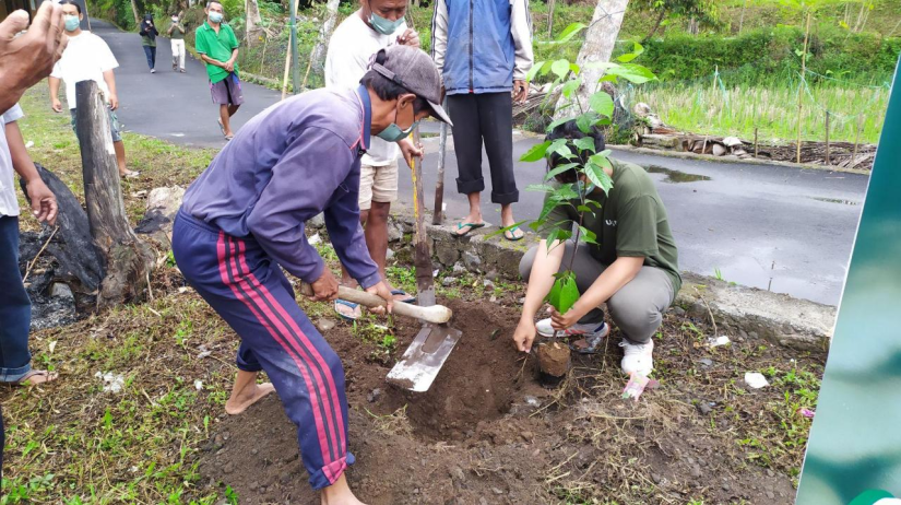 Strategi Adaptasi Dan Mitigasi Perubahan Iklim Melalui Proklim Di Desa